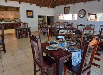 botswana/kgalagadi-district/restaurant/palm-afrique-lodge