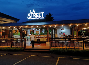 costa-rica/la-fortuna/restaurant/la-street-bistro