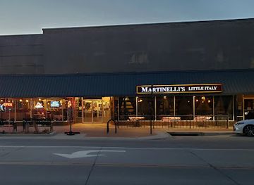 kansas/salina/restaurant/martinelli-s-little-italy