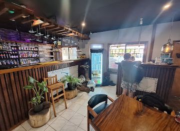 fiji/western-division/restaurant/flying-fin-restaurant-n-bar-fiji