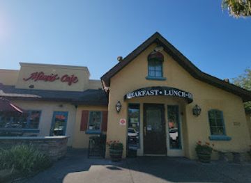 florida/juniper-springs-recreation-area/restaurant/mimi-s-cafe