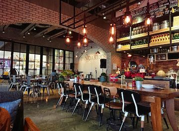 indonesia/makassar/restaurant/panbaker-s-living-plaza