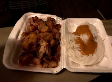 laos/thakhek/restaurant/crispy-pork