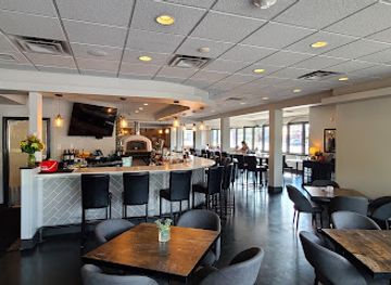 minnesota/mankato/restaurant/swiss-and-madison