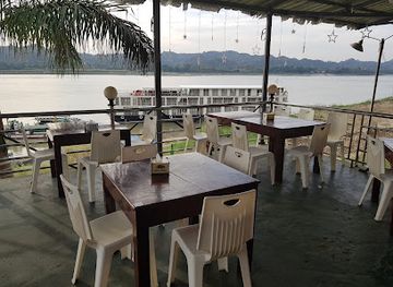 myanmar-burma/bago-region/restaurant/wish-river-view-restaurant