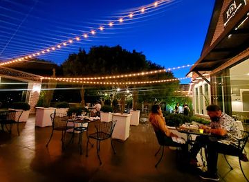 arizona/mesa/las-sendas/restaurant/board-batten