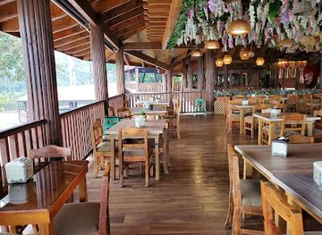 dominican-republic/sierra-de-bahoruco/restaurant/parador-corazon-de-jesus