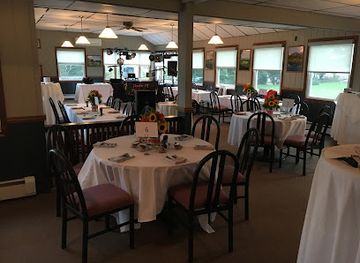 rhode-island/westerly/restaurant/winnapaug-country-club-restaurant