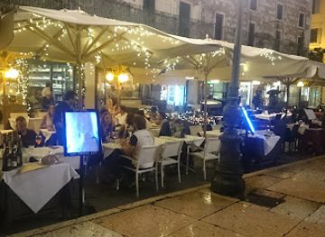 italy/verona/restaurant/teta-de-giulieta