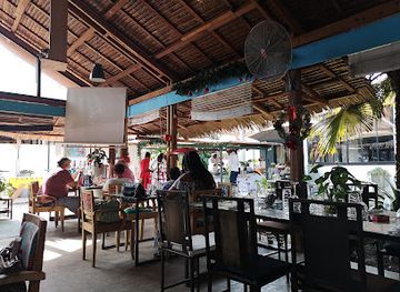 cameroon/tiko-beach/restaurant/restaurant-kajazoma