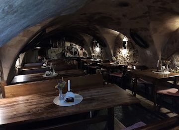 czechia/cesky-krumlov/restaurant/laibon