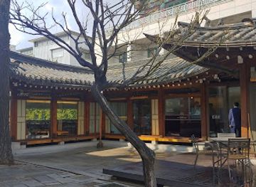 south-korea/gyeonggi-province/restaurant/dugahun