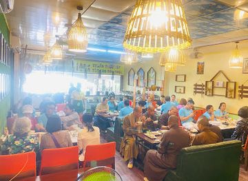 vietnam/ha-long-bay/restaurant/loving-hut-chay-hoang-kim-99-vegan-restaurant