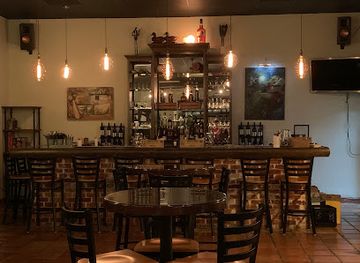 louisiana/north-louisiana/restaurant/white-lightnin-cocktail-and-culinary-company