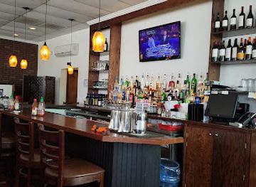 west-virginia/martinsburg/restaurant/finn-thai-restaurant-bar