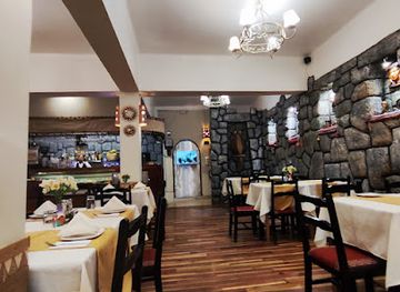 peru/cusco/sacsayhuaman/restaurant/el-meson-de-don-tomas