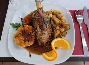 mauritania/nema/restaurant/restaurant-la-marmite