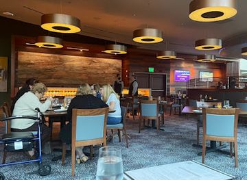 michigan/detroit/greektown/restaurant/prism