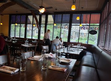 minnesota/minneapolis/restaurant/ena