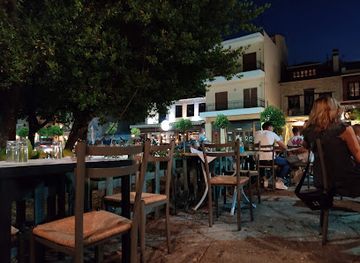 greece/ioannina/restaurant/paprika