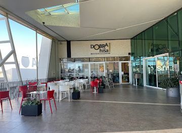 slovenia/kamnik/restaurant/dobra-hisa