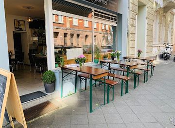 germany/dusseldorf/restaurant/le-gourmet-cafe-bistro