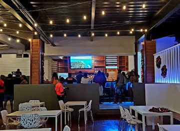 dominica/boiling-lake/restaurant/v-lounge-grill