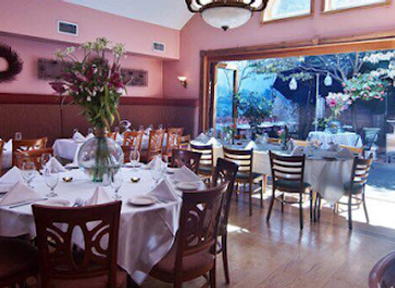 new-york/long-island/restaurant/crabtree-s-restaurant