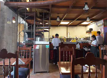 Xarzamora Restaurant