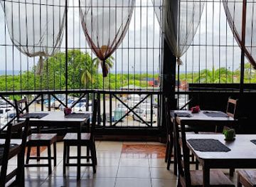 saint-lucia/vieux-fort/restaurant/wrap-n-roll