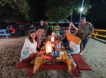 saint-vincent-and-the-grenadines/union-island/restaurant/akela-trini-flavours