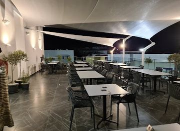 cyprus/avakas-gorge/restaurant/divine-peak-restaurant