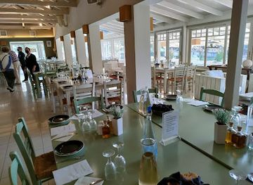 greece/olympia/restaurant/touris-club