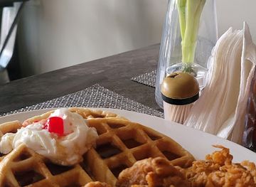 jamaica/cornwall-county/restaurant/dee-s-riverside-cafe