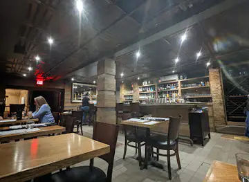 Novio's Bistro