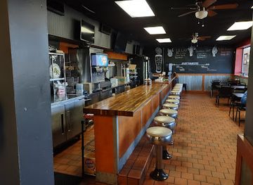 illinois/corn-belt/restaurant/beast-craft-bbq-co
