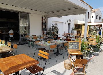 france/camargue/restaurant/restaurant-chante-clair