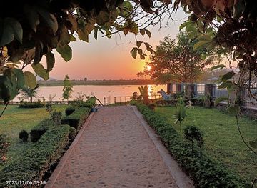 malawi/liwonde-national-park/restaurant/mwanati-executive-lodge