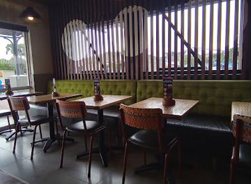 botswana/maun/restaurant/nando-s-maun