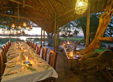 botswana/okavango-delta/restaurant/pom-pom-camp