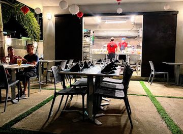 puerto-rico/vieques/restaurant/buen-provecho