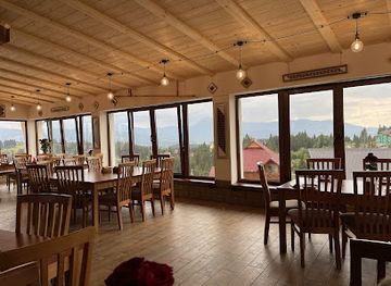 ukraine/hoverla-mountain/restaurant/vysokyy-pereval
