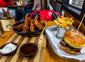 chile/puerto-natales/restaurant/hamburgueseria-la-forastera