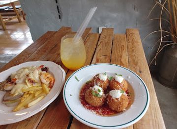 south-korea/jeju-island/restaurant/cheesus