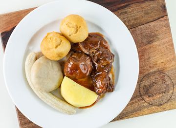 jamaica/morant-bay-area/restaurant/juici-patties