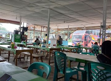 indonesia/north-sumatra/restaurant/rm-bina-ria