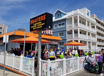 maryland/ocean-city-beach/restaurant/hooters