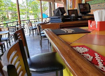 jamaica/ocho-rios/restaurant/reggae-ally