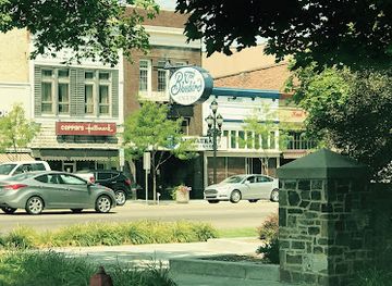 utah/logan/restaurant/the-bluebird-restaurant