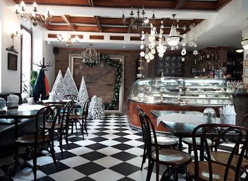 moldova/tighina-county/restaurant/creme-de-la-creme